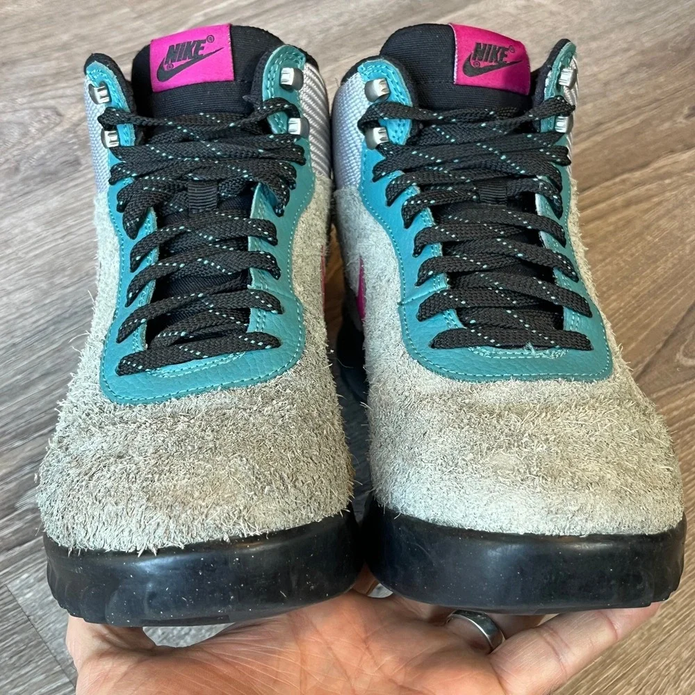 Nike Hoodland Gray Suede Leather Aqua Fuschia High Top Boots Mens 9 UK 8 EU 42.5